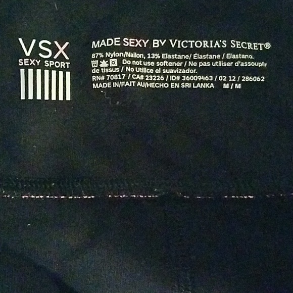 Victoria's Secret Sexy Sport Stretch Workout capri - Picture 4 of 4